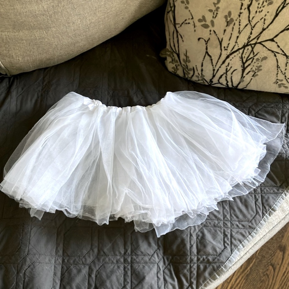 AMAZON Kids Tutu Skirt 3 Layered Tulle Skirt OS